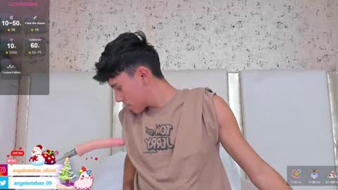 ngel Esteban  online show from 01-11-25, 04:16