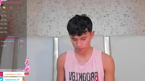 ngel Esteban  online show from 02-16-25, 06:54