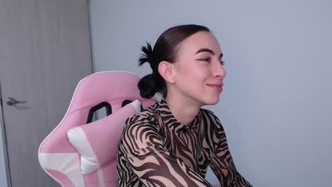 Angel Girl online show from 02-20-26, 09:04