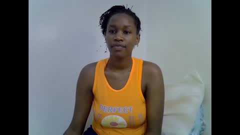 angel_mia5 online show from 12-01-25, 10:09