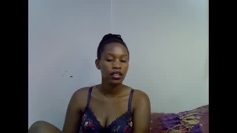 angel_mia5 online show from 12-22-25, 04:37