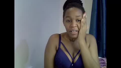 angel_mia5 online show from 03-29-26, 07:52