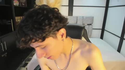 Angel online show from 05-11-26, 02:45