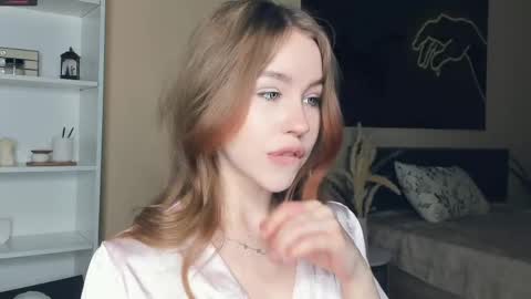 SofiaSofi online show from 05-21-26, 07:26