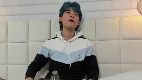 Angel  online show from 11-28-25, 09:50