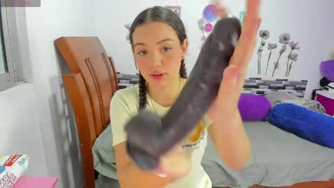 ANGELA  online show from 05-14-26, 12:17