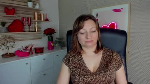 Angela online show from 03-31-26, 06:25