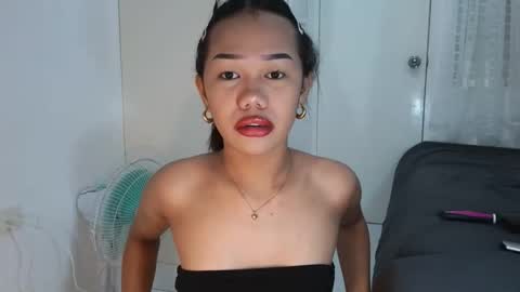 Snapshot of angela_star888 chatting on 01-13-26, 11:32 angela_star888 online show from 01-13-26, 11:32