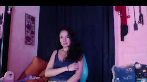 Snapshot of angelataysonvip chatting on 07-05-26, 05:25 angelataysonvip online show from 07-05-26, 05:25
