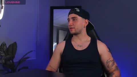 angelbell19 online show from 03-03-26, 08:37