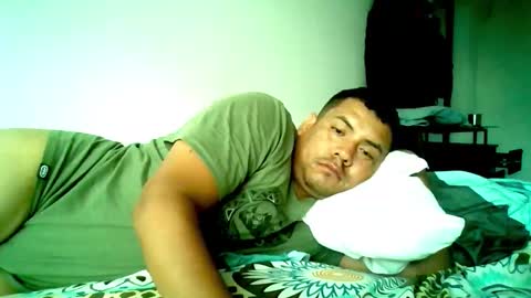 Snapshot of angeldavid90 chatting on 03-16-26, 11:58 angeldavid90 online show from 03-16-26, 11:58