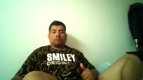 Snapshot of angeldavid90 chatting on 03-29-26, 10:43 angeldavid90 online show from 03-29-26, 10:43