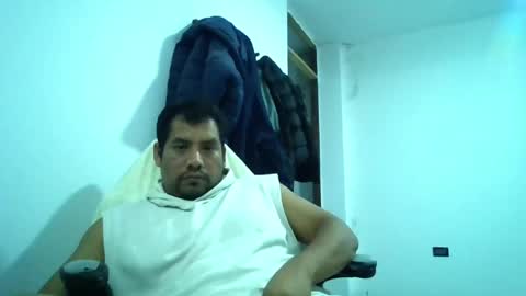 angeldavid90 online show from 05-10-26, 03:01