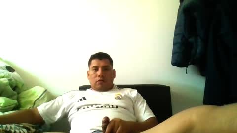 angeldavid90 online show from 05-16-26, 05:23
