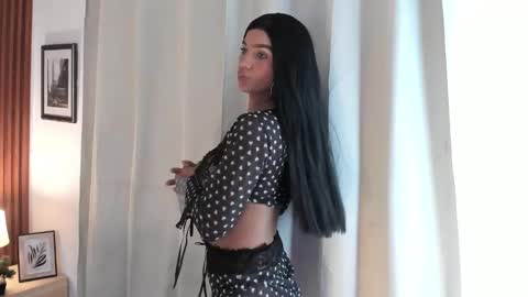 Snapshot of angeli_sexi chatting on 03-21-26, 12:59 Carolina online show from 03-21-26, 12:59