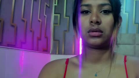 Snapshot of angelica_caicedo chatting on 06-05-26, 02:56 angelica online show from 06-05-26, 02:56