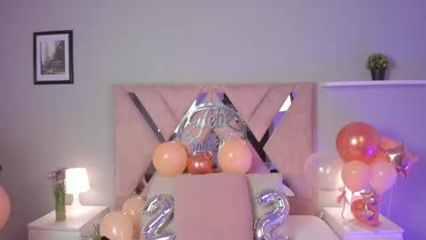 Snapshot of angelica_cross chatting on 05-08-26, 09:20 Angelica Cross online show from 05-08-26, 09:20