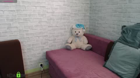 Snapshot of angelikaswell chatting on 01-04-25, 01:42 Angelika PVT OPEN online show from 01-04-25, 01:42