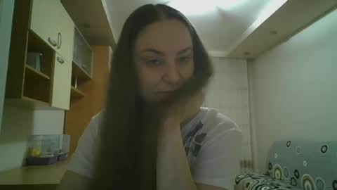 Snapshot of angelina_26 chatting on 06-13-26, 09:24 Angelina 26 online show from 06-13-26, 09:24