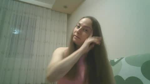 Angelina 26 online show from 07-08-26, 08:46