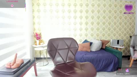 angelina_class_7 online show from 05-20-26, 01:39