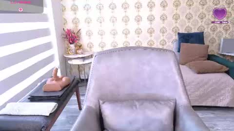 angelina_class_7 online show from 07-15-26, 03:39