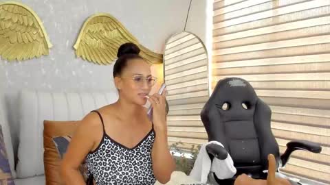Angelina online show from 05-31-26, 07:04