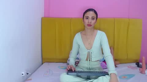 Angelina Brook online show from 12-09-24, 01:29