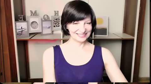 Snapshot of angelinalov_ chatting on 07-21-26, 08:05 Angelina online show from 07-21-26, 08:05