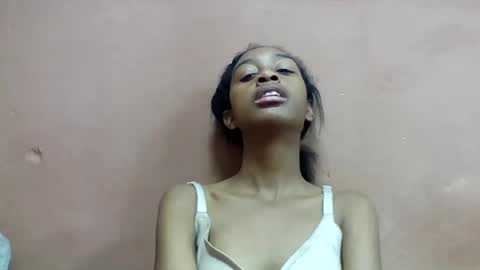 angeline221173 online show from 07-28-26, 12:48