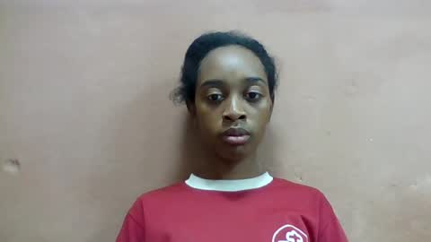 angeline221173 online show from 07-29-26, 03:59