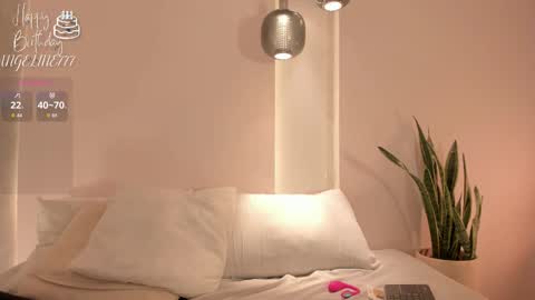 Angeline  online show from 03-06-26, 12:01