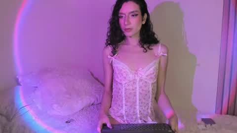 Snapshot of angellike_doll chatting on 07-25-26, 11:19 Angellike online show from 07-25-26, 11:19