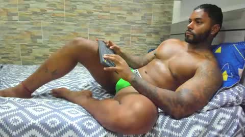 Snapshot of angelo_evans33 chatting on 04-22-26, 01:19 angelo_evans33 online show from 04-22-26, 01:19