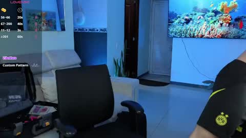 Snapshot of angeloferro1 chatting on 06-07-26, 02:37 Angelo Ferro online show from 06-07-26, 02:37