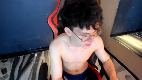 angelo online show from 06-11-26, 12:54