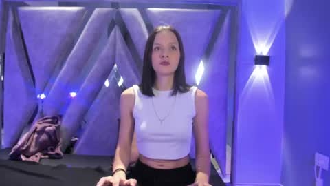 angels_7 online show from 07-30-26, 03:38