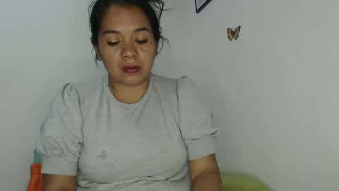 rebeca online show from 05-28-26, 10:18