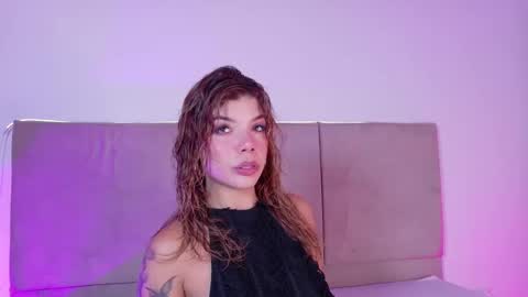 ANGEL SWIFT online show from 03-21-26, 11:15