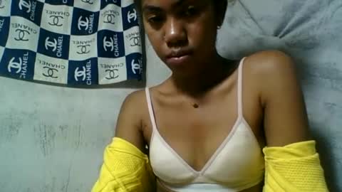 Snapshot of angeltta69 chatting on 06-15-26, 08:38 angeltta69 online show from 06-15-26, 08:38