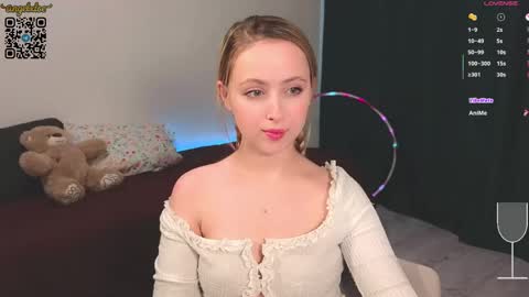  Im Chloe  i do FLASH BOOBS for new fan club online show from 05-07-26, 04:01