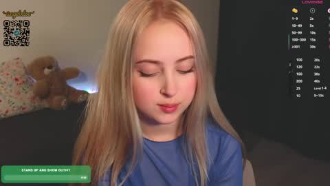  Im Chloe  i do FLASH BOOBS for new fan club online show from 05-13-26, 12:19