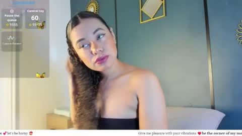 A N G I E online show from 04-11-26, 12:31