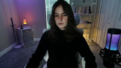 Angie Fae online show from 06-01-26, 07:15