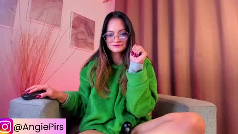 AngiePirs online show from 03-27-26, 11:37