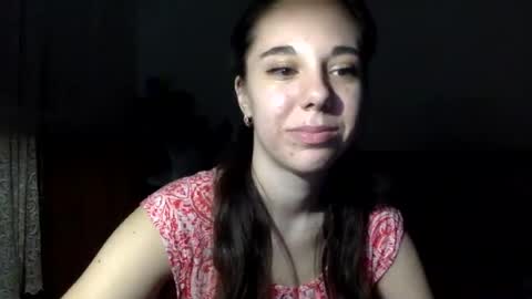 Snapshot of angle_cute05 chatting on 06-30-26, 12:44 Angel Cute online show from 06-30-26, 12:44