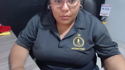 angy online show from 07-08-26, 08:46
