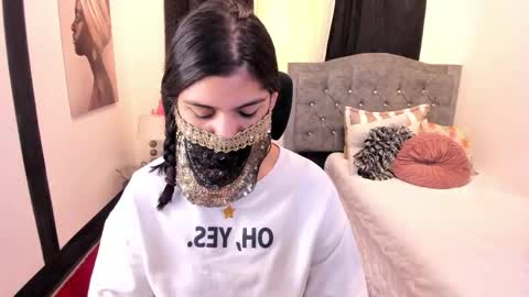 Anissa online show from 04-01-26, 03:20