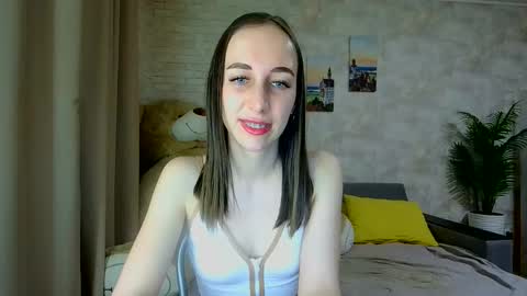 Snapshot of anikabloom chatting on 01-15-26, 09:18 anikabloom online show from 01-15-26, 09:18