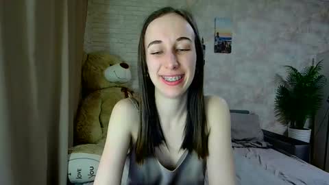 Snapshot of anikabloom chatting on 03-23-26, 01:20 anikabloom online show from 03-23-26, 01:20